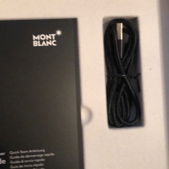 MONTBLANC Augmented Paper Set - Picture 10 of 13